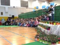 Materinski dan v OŠ Naklo