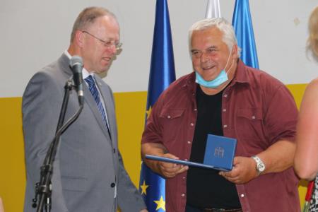 204527411_4207534132641265_4465049635115644602_n