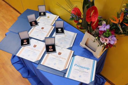 204786783_4207532725974739_5949118129603622754_n